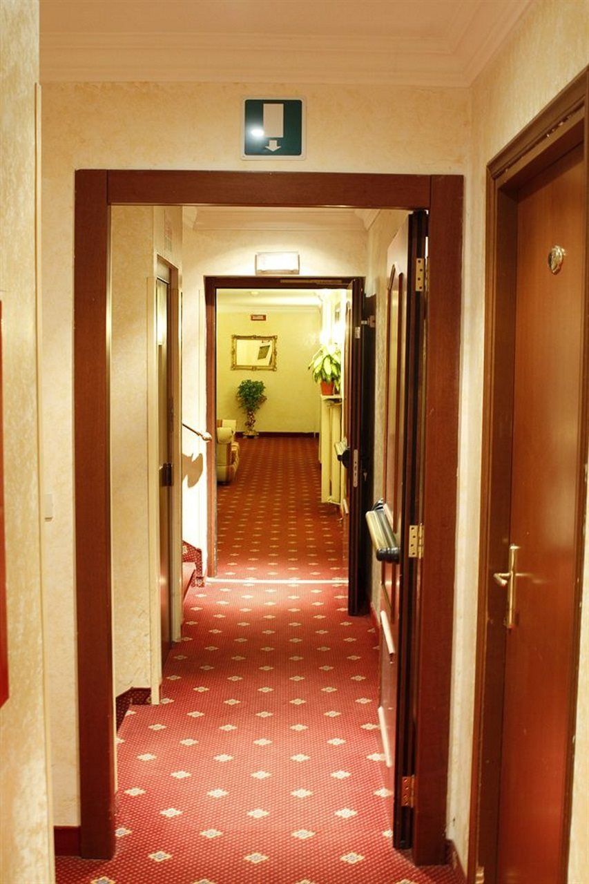 The Republic 4*